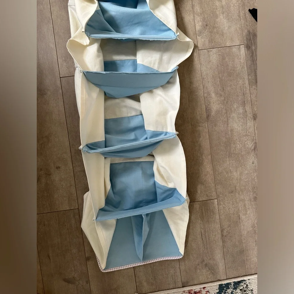 Blue Hanging 7 Cube Closet Organizer + Metal Hanger
